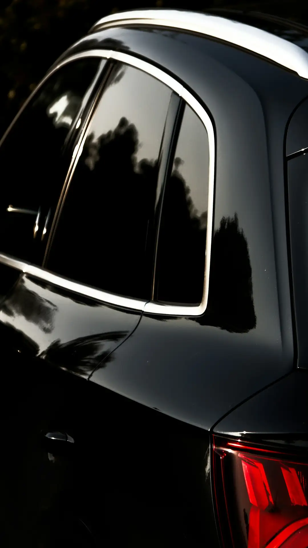 Ceramic window tinting heat protection